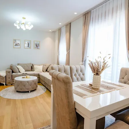 Apartment Albatros Lux