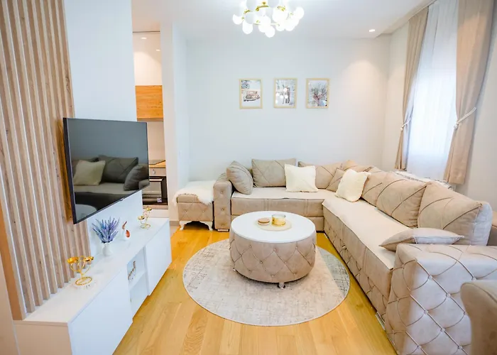 Albatros Lux 아파트 *